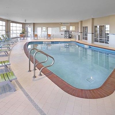 Hotel Hampton By Hilton Airport North 3*